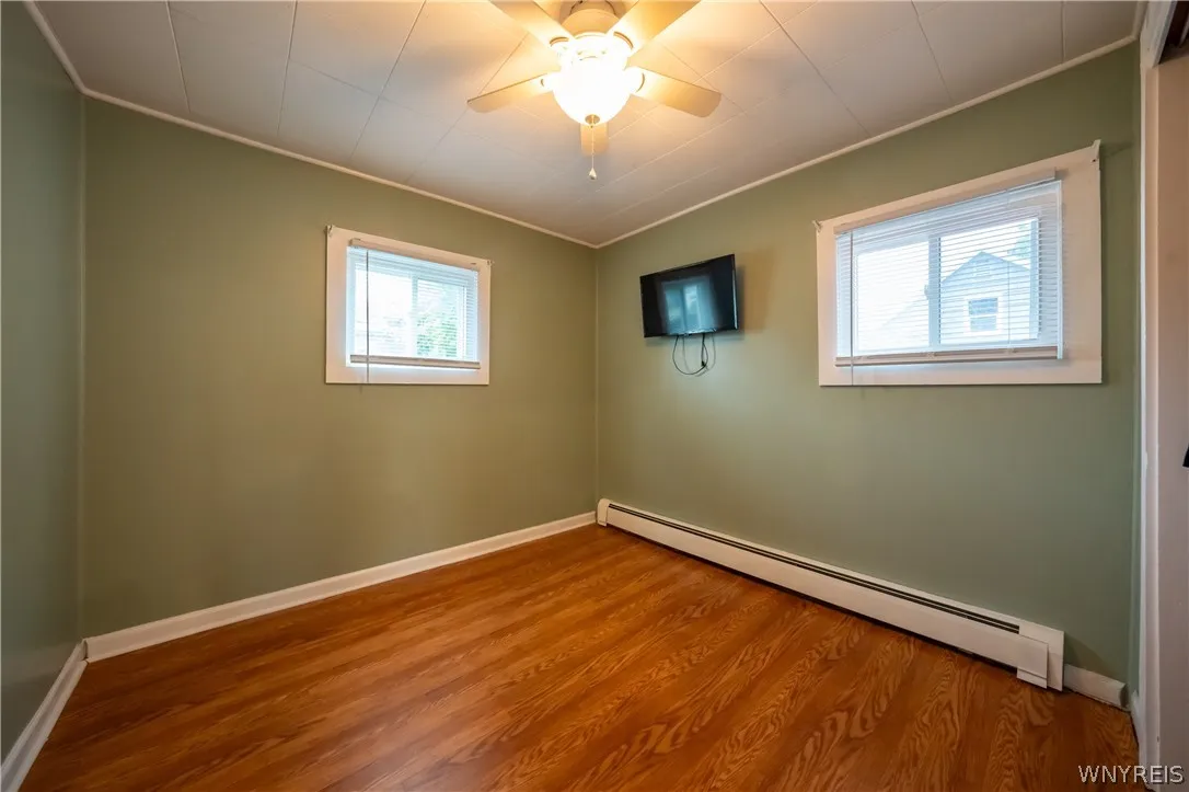 4470 Stratford, Hamburg, New York 14075, Hamburg, New York 14075, 2 Bedrooms Bedrooms, 8 Rooms Rooms,1 BathroomBathrooms,Residential,For Sale,4470 Stratford, Hamburg, New York 14075,0,B1689756