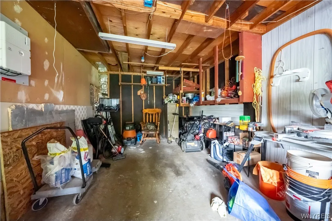 4470 Stratford, Hamburg, New York 14075, Hamburg, New York 14075, 2 Bedrooms Bedrooms, 8 Rooms Rooms,1 BathroomBathrooms,Residential,For Sale,4470 Stratford, Hamburg, New York 14075,0,B1689756