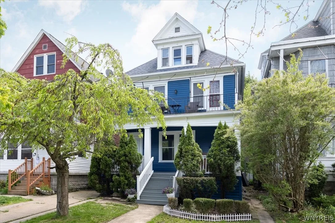 1679 Amherst Street, Buffalo, New York 14214, Buffalo, New York 14214, 6 Bedrooms Bedrooms, ,2 BathroomsBathrooms,Residential,For Sale,1679 Amherst Street, Buffalo, New York 14214,0,B1688500