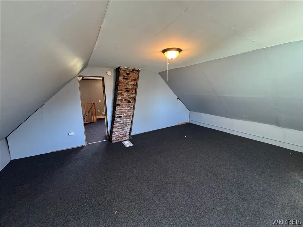 139 Weimar Street, Buffalo, New York 14206, Buffalo, New York 14206, 3 Bedrooms Bedrooms, 8 Rooms Rooms,1 BathroomBathrooms,Residential,For Sale,139 Weimar Street, Buffalo, New York 14206,0,B1691667