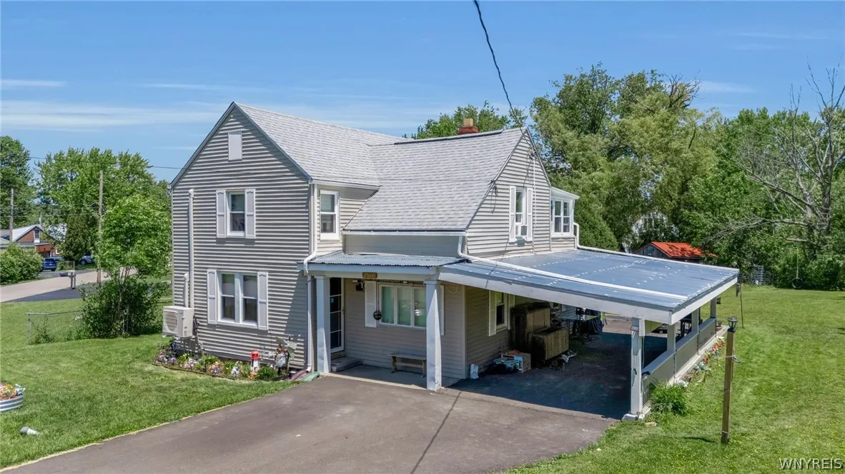 2688 Ferndale Avenue, Hamburg, New York 14075, Hamburg, New York 14075, 3 Bedrooms Bedrooms, 9 Rooms Rooms,1 BathroomBathrooms,Residential,For Sale,2688 Ferndale Avenue, Hamburg, New York 14075,0,B1690838