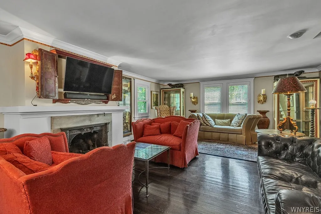 72 N Long St Street, Amherst, New York 14221, Amherst, New York 14221, 3 Bedrooms Bedrooms, ,3 BathroomsBathrooms,Residential,For Sale,72 N Long St Street, Amherst, New York 14221,0,B1691998
