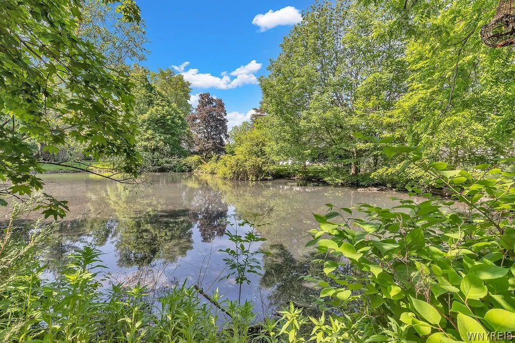 72 N Long St Street, Amherst, New York 14221, Amherst, New York 14221, 3 Bedrooms Bedrooms, ,3 BathroomsBathrooms,Residential,For Sale,72 N Long St Street, Amherst, New York 14221,0,B1691998