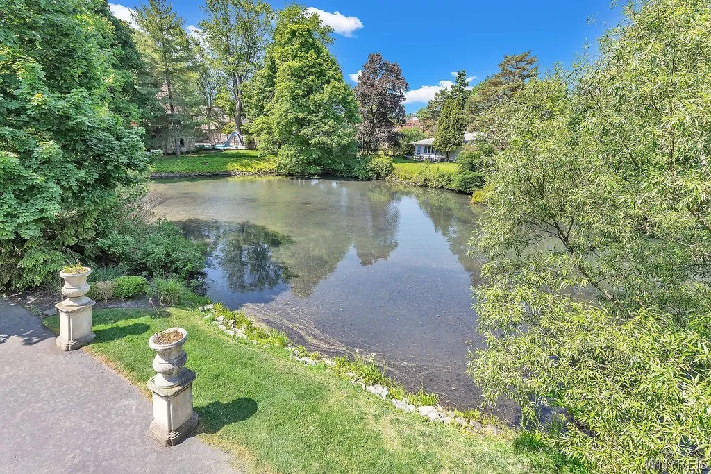 72 N Long St Street, Amherst, New York 14221, Amherst, New York 14221, 3 Bedrooms Bedrooms, ,3 BathroomsBathrooms,Residential,For Sale,72 N Long St Street, Amherst, New York 14221,0,B1691998