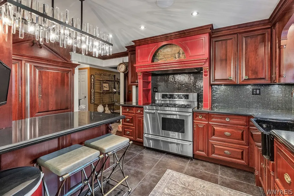 72 N Long St Street, Amherst, New York 14221, Amherst, New York 14221, 3 Bedrooms Bedrooms, ,3 BathroomsBathrooms,Residential,For Sale,72 N Long St Street, Amherst, New York 14221,0,B1691998