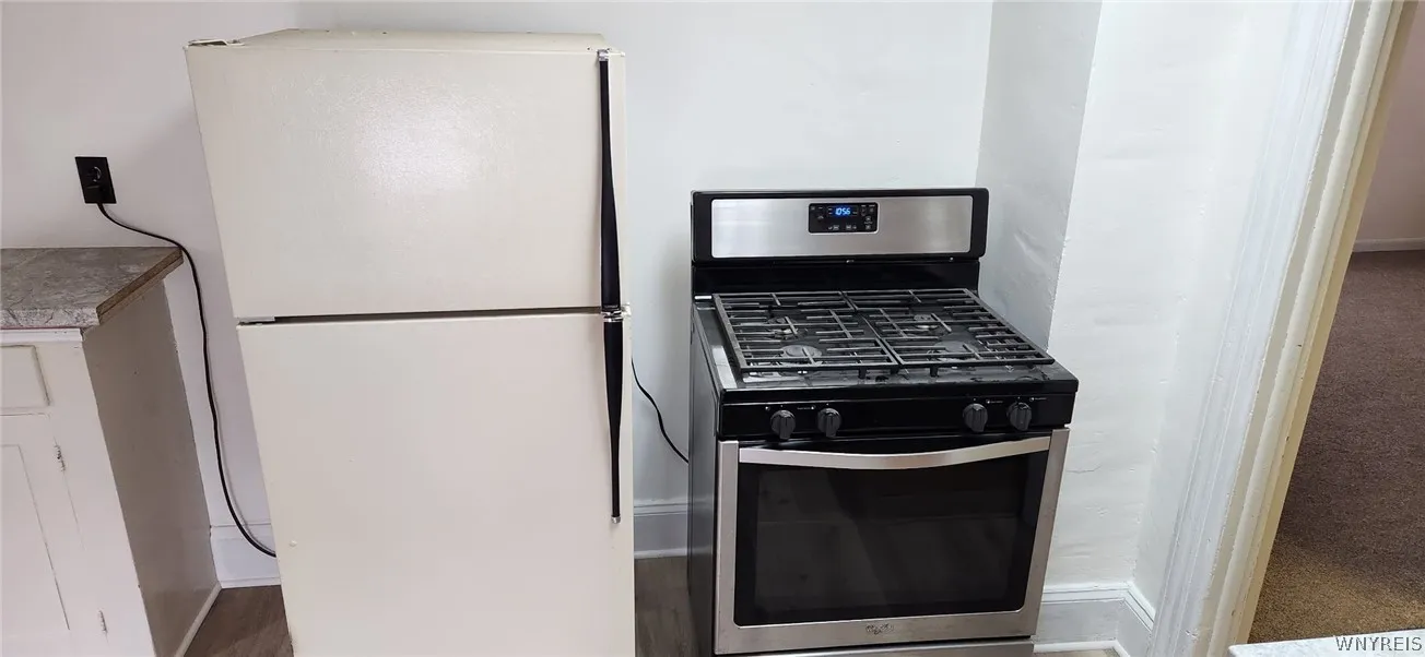 Upper kitchen when vacant
