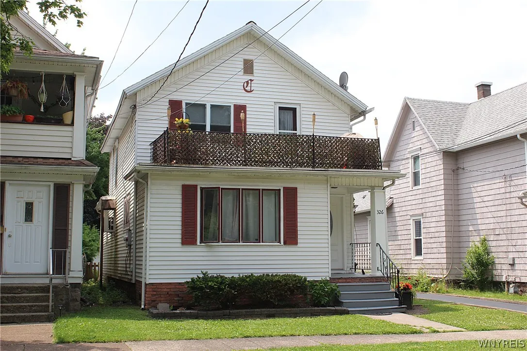 326 Niagara Street, North Tonawanda, New York 1412, North Tonawanda, New York 14120, 6 Bedrooms Bedrooms, ,2 BathroomsBathrooms,Residential,For Sale,326 Niagara Street, North Tonawanda, New York 1412,0,B1691943 326 Niagara Street, North Tonawanda, New York 1412, North Tonawanda, New York 14120, 6 Bedrooms Bedrooms, ,2 BathroomsBathrooms,Residential,For Sale,326 Niagara Street, North Tonawanda, New York 1412,0,B1691943