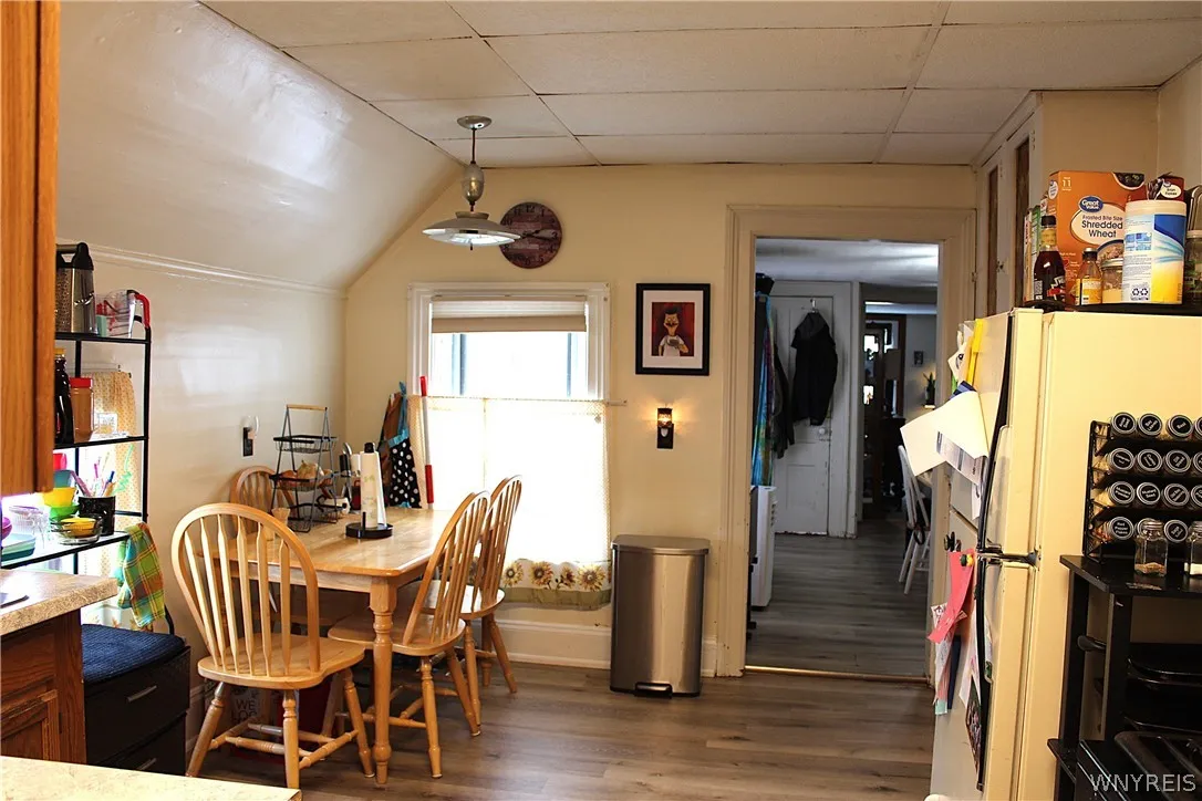 326 Niagara Street, North Tonawanda, New York 1412, North Tonawanda, New York 14120, 6 Bedrooms Bedrooms, ,2 BathroomsBathrooms,Residential,For Sale,326 Niagara Street, North Tonawanda, New York 1412,0,B1691943