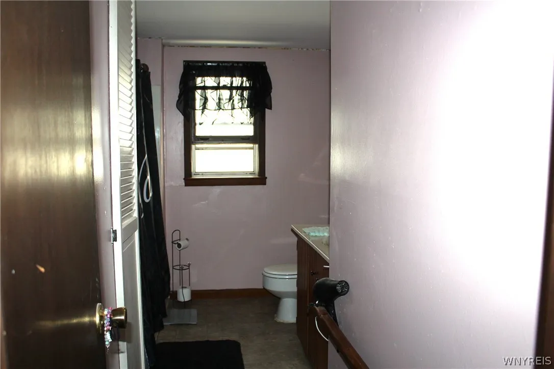 Lower bath