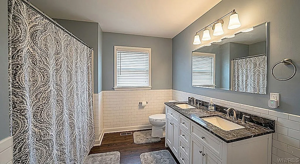 544 Payne Avenue, North Tonawanda, New York 14120, North Tonawanda, New York 14120, 2 Bedrooms Bedrooms, 5 Rooms Rooms,2 BathroomsBathrooms,Residential,For Sale,544 Payne Avenue, North Tonawanda, New York 14120,0,B1691610