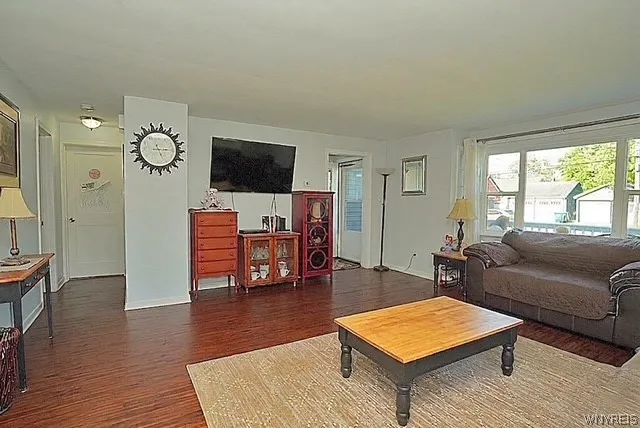 544 Payne Avenue, North Tonawanda, New York 14120, North Tonawanda, New York 14120, 2 Bedrooms Bedrooms, 5 Rooms Rooms,2 BathroomsBathrooms,Residential,For Sale,544 Payne Avenue, North Tonawanda, New York 14120,0,B1691610