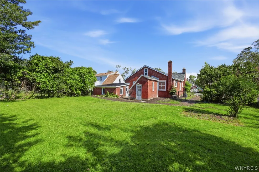 80 Linwood Avenue, Tonawanda, New York 14150, Tonawanda, New York 14150, 3 Bedrooms Bedrooms, 6 Rooms Rooms,1 BathroomBathrooms,Residential,For Sale,80 Linwood Avenue, Tonawanda, New York 14150,0,B1690817
