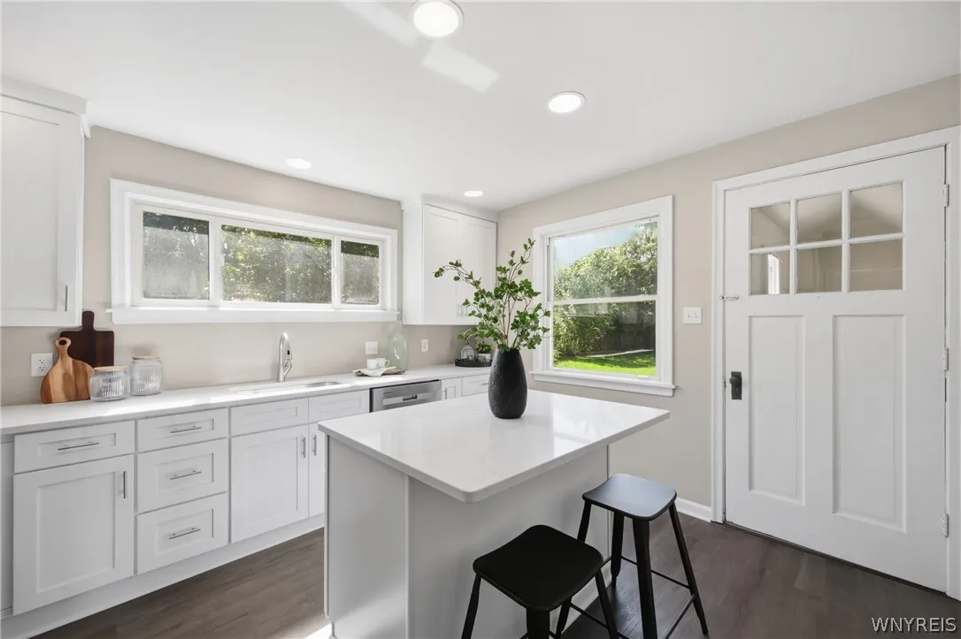 80 Linwood Avenue, Tonawanda, New York 14150, Tonawanda, New York 14150, 3 Bedrooms Bedrooms, 6 Rooms Rooms,1 BathroomBathrooms,Residential,For Sale,80 Linwood Avenue, Tonawanda, New York 14150,0,B1690817