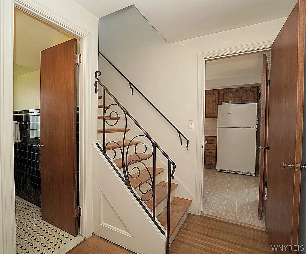 40 Kenton Road, Tonawanda, New York 14217, Tonawanda, New York 14217, 3 Bedrooms Bedrooms, 8 Rooms Rooms,1 BathroomBathrooms,Residential,For Sale,40 Kenton Road, Tonawanda, New York 14217,0,B1692242