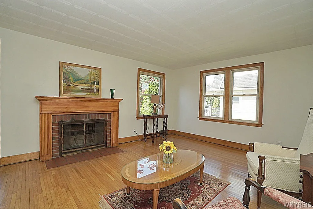 40 Kenton Road, Tonawanda, New York 14217, Tonawanda, New York 14217, 3 Bedrooms Bedrooms, 8 Rooms Rooms,1 BathroomBathrooms,Residential,For Sale,40 Kenton Road, Tonawanda, New York 14217,0,B1692242