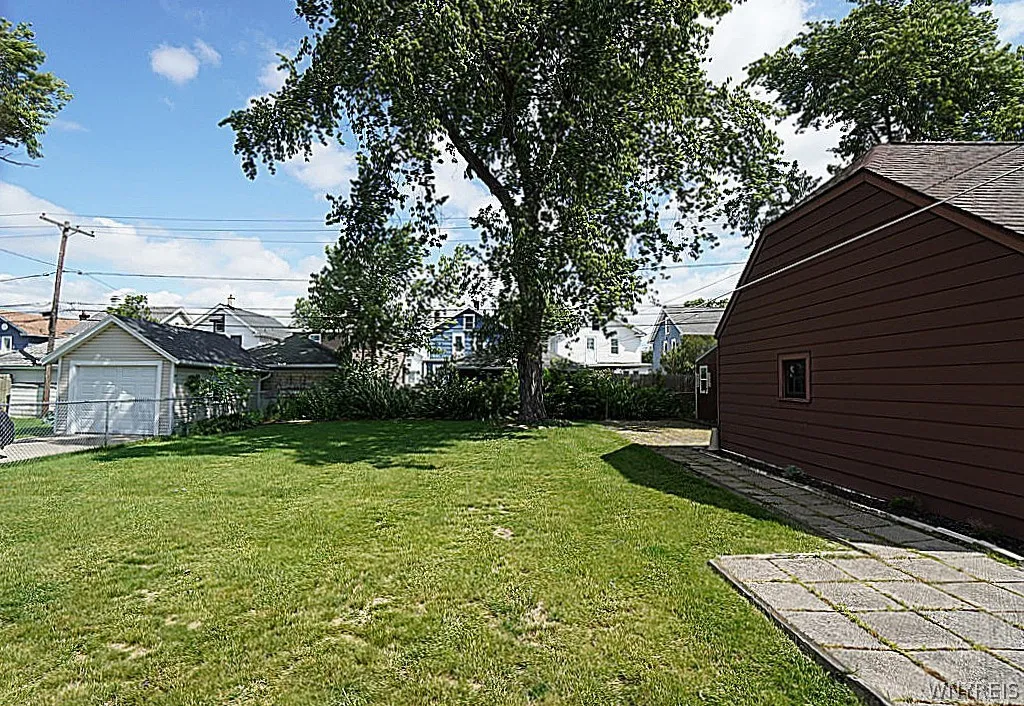40 Kenton Road, Tonawanda, New York 14217, Tonawanda, New York 14217, 3 Bedrooms Bedrooms, 8 Rooms Rooms,1 BathroomBathrooms,Residential,For Sale,40 Kenton Road, Tonawanda, New York 14217,0,B1692242