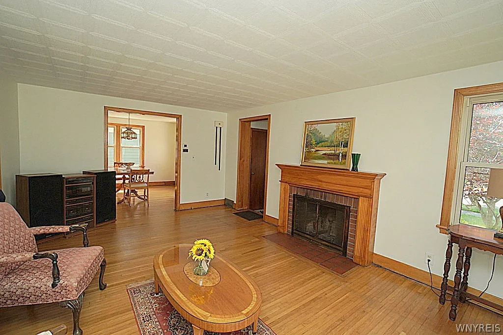 40 Kenton Road, Tonawanda, New York 14217, Tonawanda, New York 14217, 3 Bedrooms Bedrooms, 8 Rooms Rooms,1 BathroomBathrooms,Residential,For Sale,40 Kenton Road, Tonawanda, New York 14217,0,B1692242