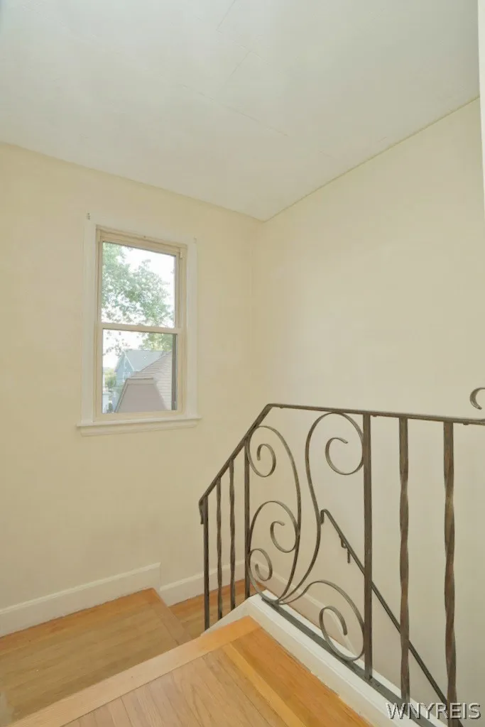 40 Kenton Road, Tonawanda, New York 14217, Tonawanda, New York 14217, 3 Bedrooms Bedrooms, 8 Rooms Rooms,1 BathroomBathrooms,Residential,For Sale,40 Kenton Road, Tonawanda, New York 14217,0,B1692242
