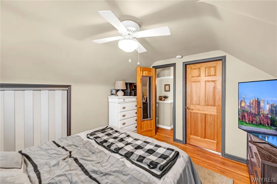 252 Royal Parkway East, Amherst, New York 14221, Amherst, New York 14221, 3 Bedrooms Bedrooms, 7 Rooms Rooms,1 BathroomBathrooms,Residential Lease,For Rent,252 Royal Parkway East, Amherst, New York 14221,0,B1692567