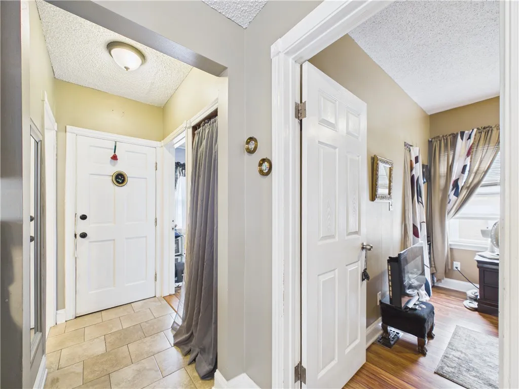 Lower Apartment