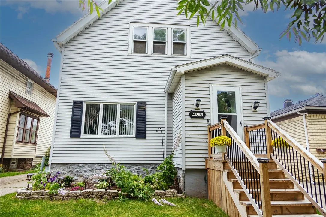 66 Grandview Ave, Tonawanda, New York 14223, Tonawanda, New York 14223, 4 Bedrooms Bedrooms, ,2 BathroomsBathrooms,Residential,For Sale,66 Grandview Ave, Tonawanda, New York 14223,0,R1690955