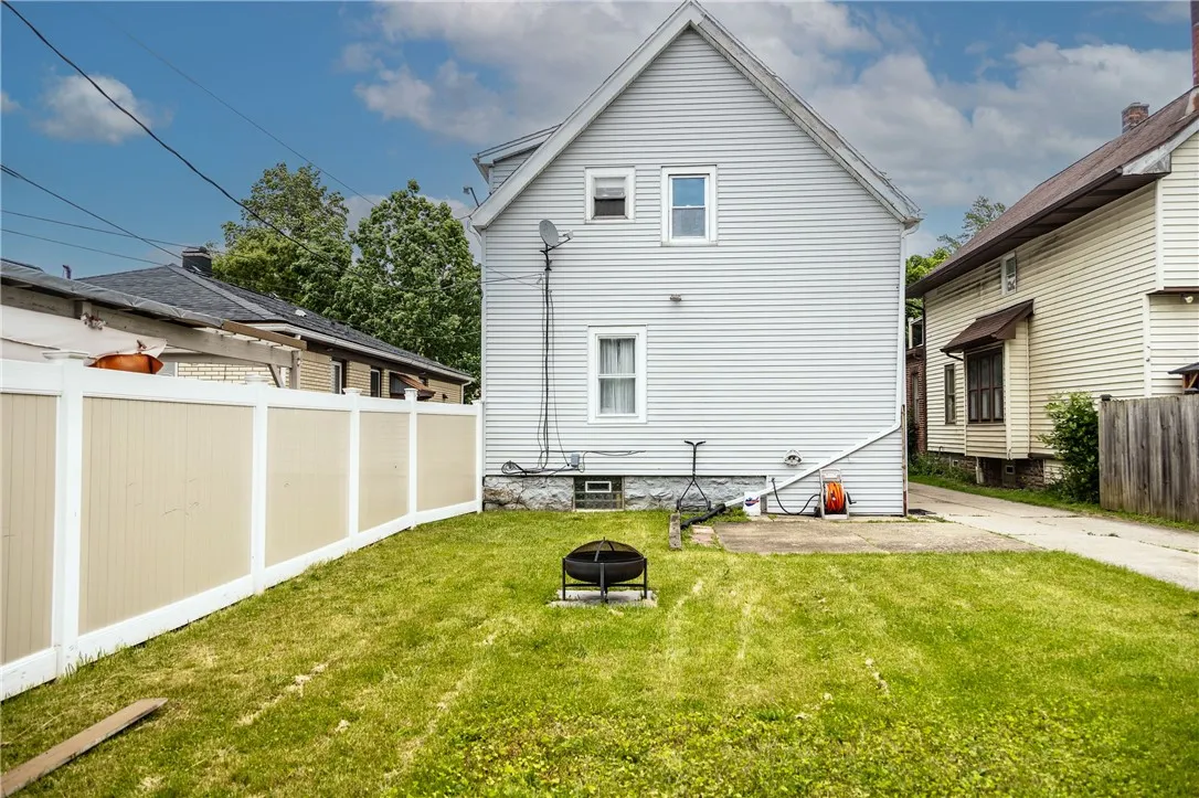66 Grandview Ave, Tonawanda, New York 14223, Tonawanda, New York 14223, 4 Bedrooms Bedrooms, ,2 BathroomsBathrooms,Residential,For Sale,66 Grandview Ave, Tonawanda, New York 14223,0,R1690955