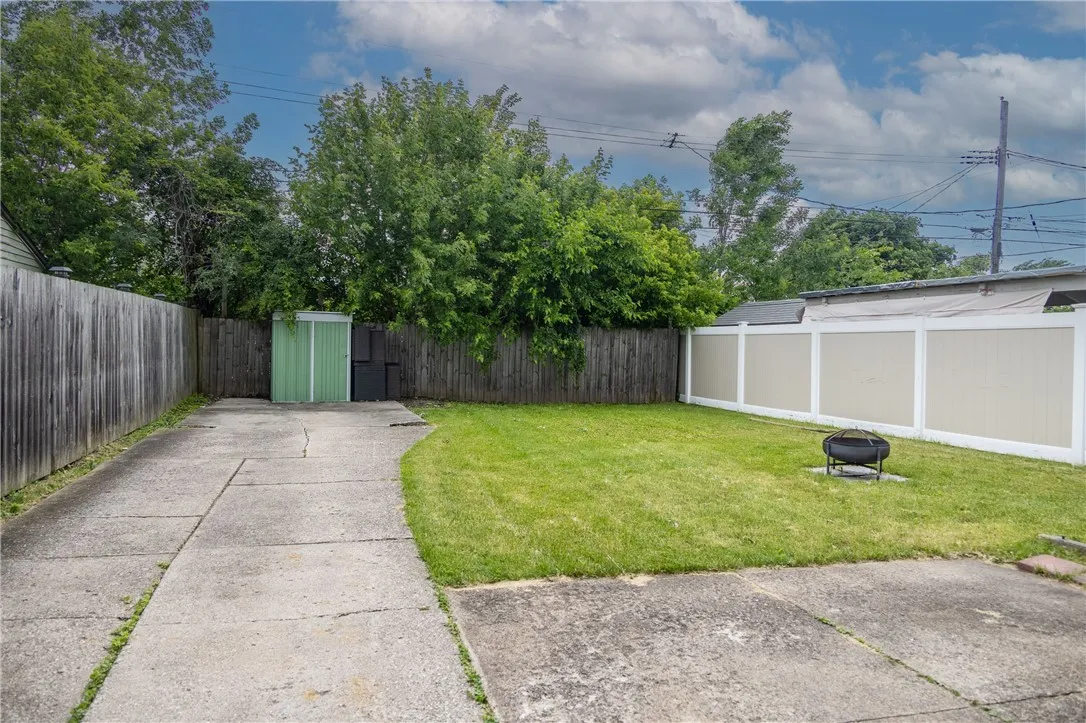 66 Grandview Ave, Tonawanda, New York 14223, Tonawanda, New York 14223, 4 Bedrooms Bedrooms, ,2 BathroomsBathrooms,Residential,For Sale,66 Grandview Ave, Tonawanda, New York 14223,0,R1690955