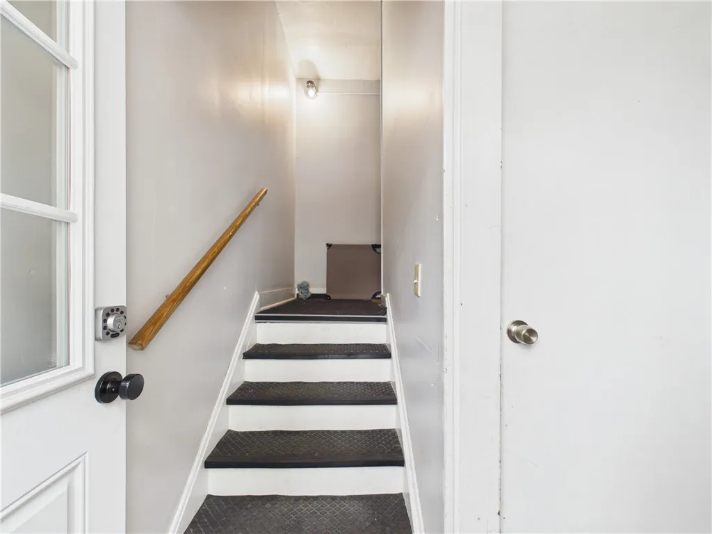 66 Grandview Ave, Tonawanda, New York 14223, Tonawanda, New York 14223, 4 Bedrooms Bedrooms, ,2 BathroomsBathrooms,Residential,For Sale,66 Grandview Ave, Tonawanda, New York 14223,0,R1690955