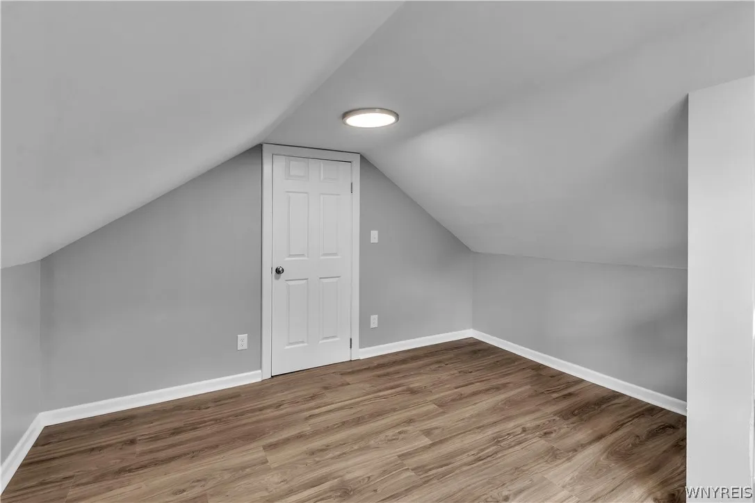 245 N Ellicott St, Amherst, New York 14221, Amherst, New York 14221, 3 Bedrooms Bedrooms, 7 Rooms Rooms,2 BathroomsBathrooms,Residential,For Sale,245 N Ellicott St, Amherst, New York 14221,0,B1692608