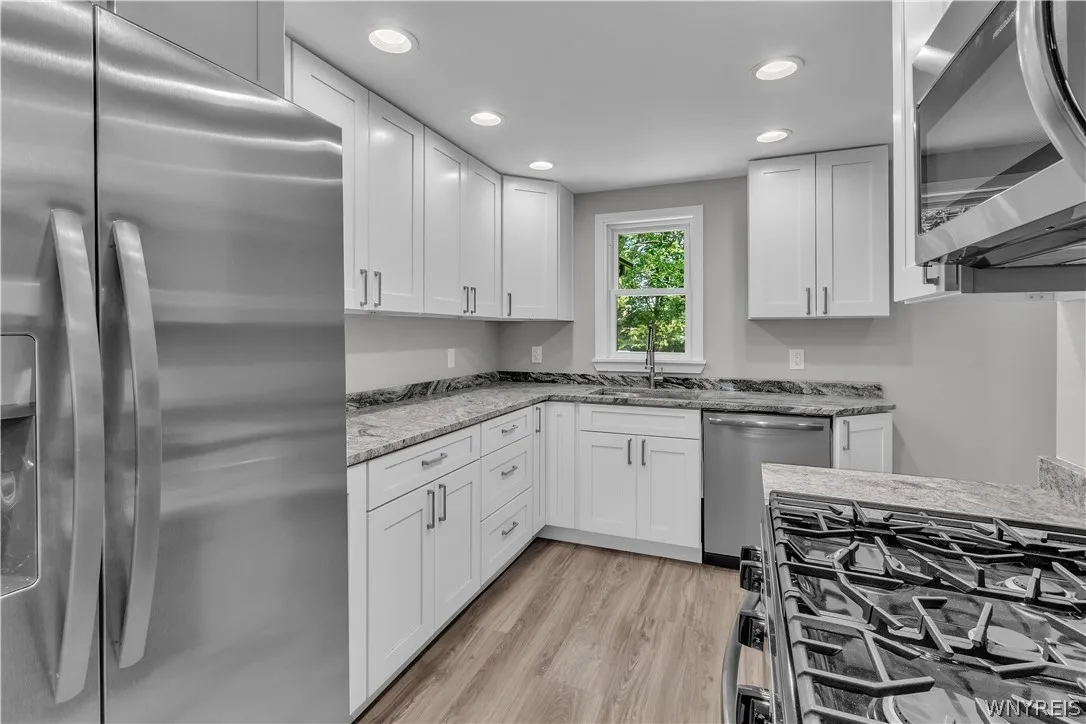 245 N Ellicott St, Amherst, New York 14221, Amherst, New York 14221, 3 Bedrooms Bedrooms, 7 Rooms Rooms,2 BathroomsBathrooms,Residential,For Sale,245 N Ellicott St, Amherst, New York 14221,0,B1692608