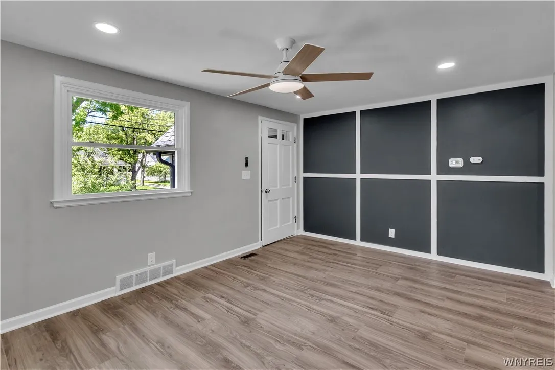 245 N Ellicott St, Amherst, New York 14221, Amherst, New York 14221, 3 Bedrooms Bedrooms, 7 Rooms Rooms,2 BathroomsBathrooms,Residential,For Sale,245 N Ellicott St, Amherst, New York 14221,0,B1692608