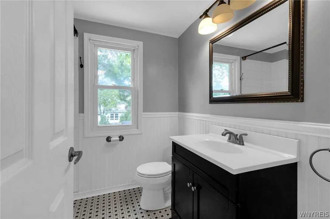 169 Ridgewood Drive, Amherst, New York 14226, Amherst, New York 14226, 3 Bedrooms Bedrooms, 6 Rooms Rooms,1 BathroomBathrooms,Residential,For Sale,169 Ridgewood Drive, Amherst, New York 14226,0,B1692677