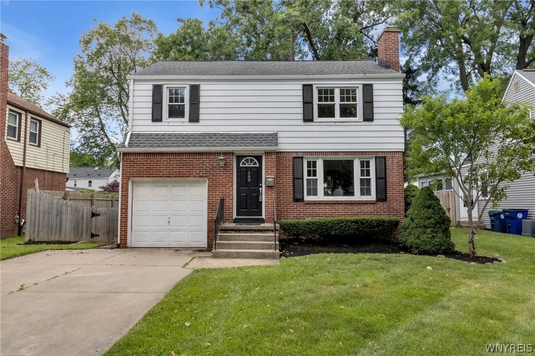 169 Ridgewood Drive, Amherst, New York 14226, Amherst, New York 14226, 3 Bedrooms Bedrooms, 6 Rooms Rooms,1 BathroomBathrooms,Residential,For Sale,169 Ridgewood Drive, Amherst, New York 14226,0,B1692677