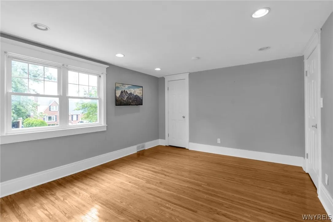 169 Ridgewood Drive, Amherst, New York 14226, Amherst, New York 14226, 3 Bedrooms Bedrooms, 6 Rooms Rooms,1 BathroomBathrooms,Residential,For Sale,169 Ridgewood Drive, Amherst, New York 14226,0,B1692677