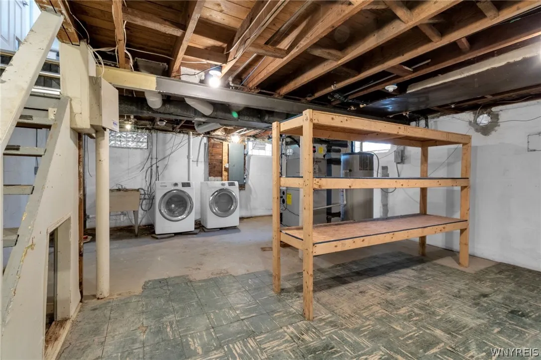 169 Ridgewood Drive, Amherst, New York 14226, Amherst, New York 14226, 3 Bedrooms Bedrooms, 6 Rooms Rooms,1 BathroomBathrooms,Residential,For Sale,169 Ridgewood Drive, Amherst, New York 14226,0,B1692677