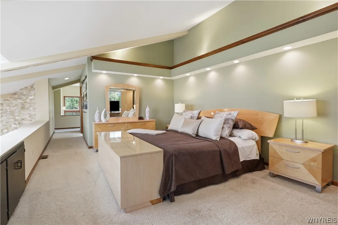 6985 Chestnut Ridge Road, Orchard Park, New York 1, Orchard Park, New York 14127, 4 Bedrooms Bedrooms, 12 Rooms Rooms,2 BathroomsBathrooms,Residential,For Sale,6985 Chestnut Ridge Road, Orchard Park, New York 1,0,B1690510