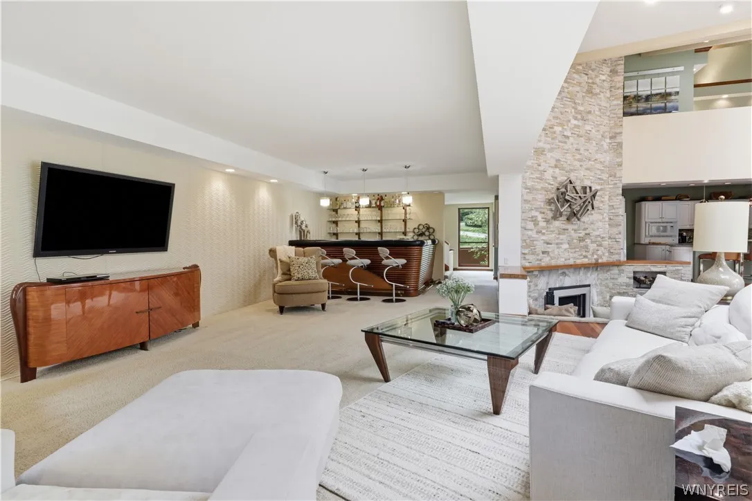 6985 Chestnut Ridge Road, Orchard Park, New York 1, Orchard Park, New York 14127, 4 Bedrooms Bedrooms, 12 Rooms Rooms,2 BathroomsBathrooms,Residential,For Sale,6985 Chestnut Ridge Road, Orchard Park, New York 1,0,B1690510