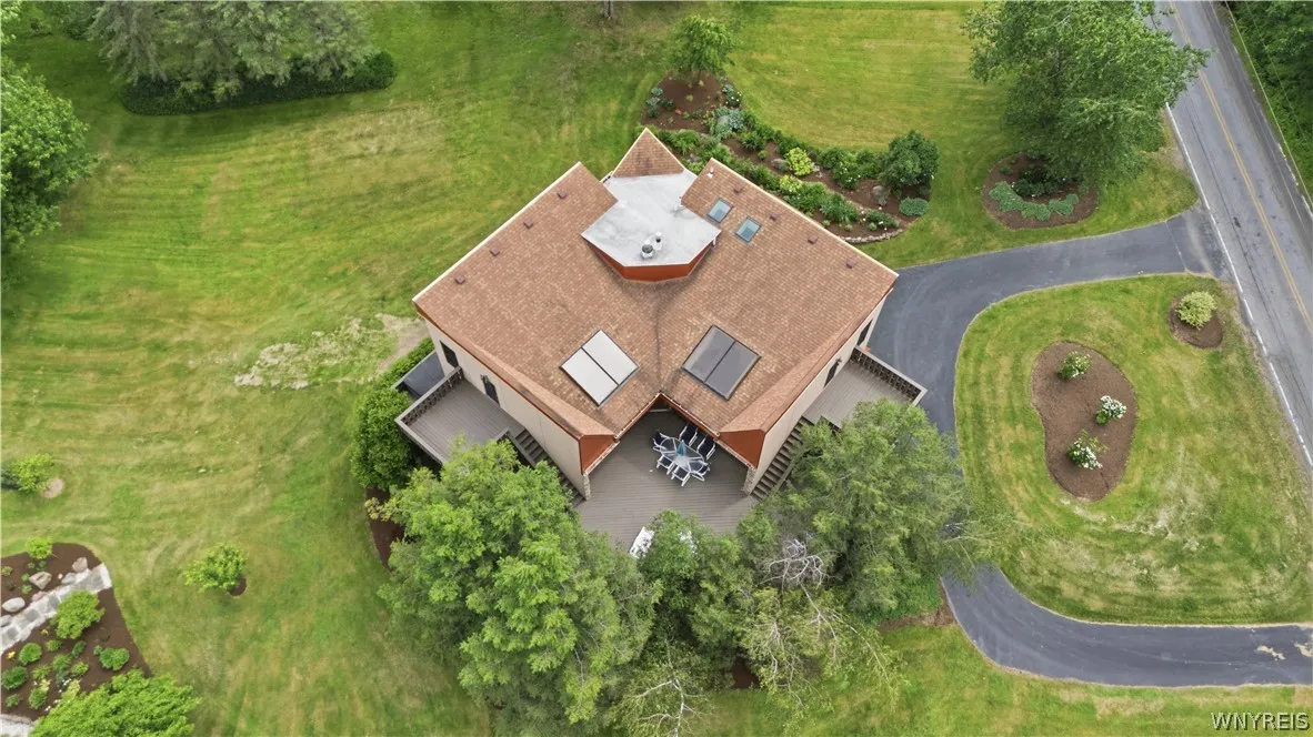 6985 Chestnut Ridge Road, Orchard Park, New York 1, Orchard Park, New York 14127, 4 Bedrooms Bedrooms, 12 Rooms Rooms,2 BathroomsBathrooms,Residential,For Sale,6985 Chestnut Ridge Road, Orchard Park, New York 1,0,B1690510