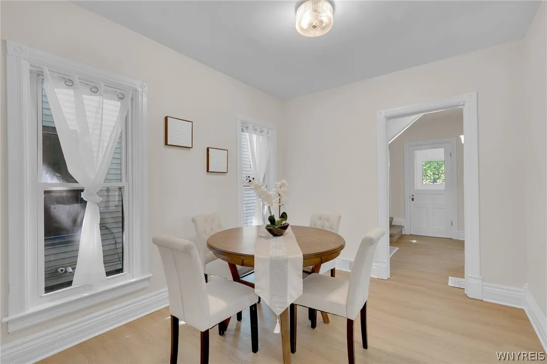 1097 Tonawanda Street, Buffalo, New York 14207, Buffalo, New York 14207, 4 Bedrooms Bedrooms, 12 Rooms Rooms,1 BathroomBathrooms,Residential Lease,For Rent,1097 Tonawanda Street, Buffalo, New York 14207,0,B1692692