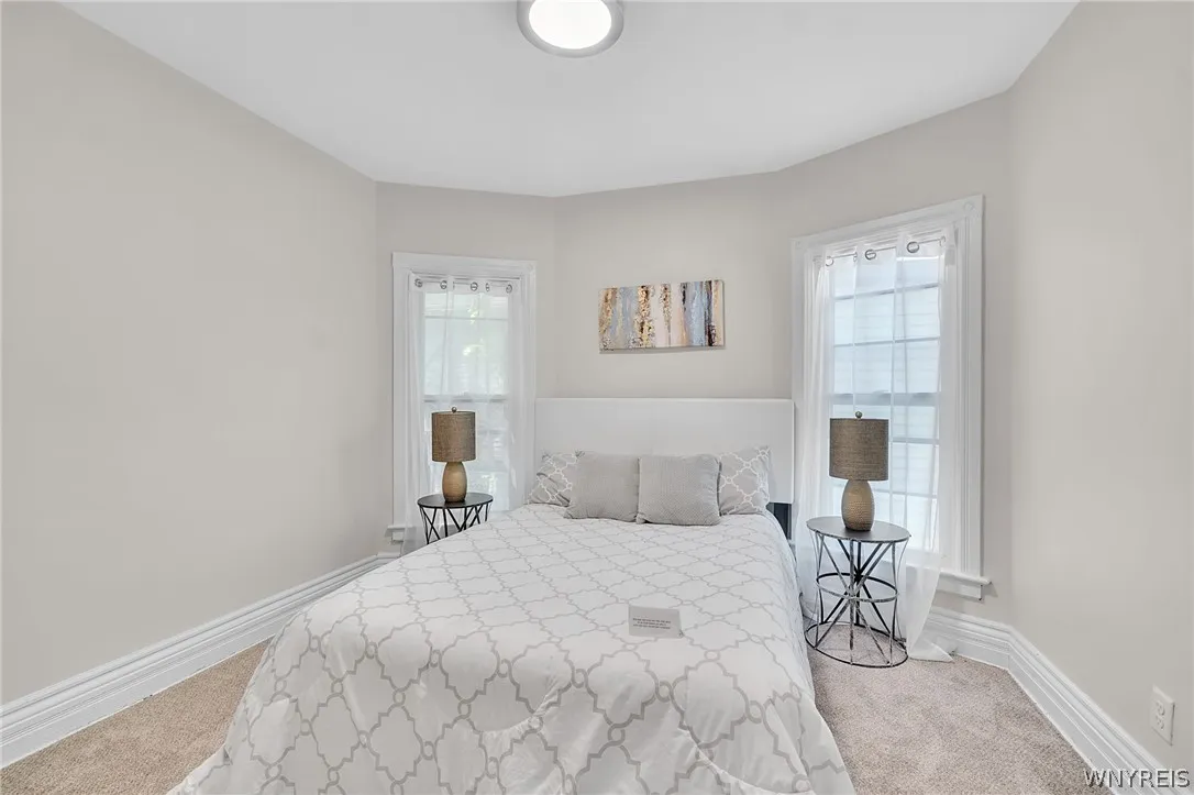 1097 Tonawanda Street, Buffalo, New York 14207, Buffalo, New York 14207, 4 Bedrooms Bedrooms, 12 Rooms Rooms,1 BathroomBathrooms,Residential Lease,For Rent,1097 Tonawanda Street, Buffalo, New York 14207,0,B1692692