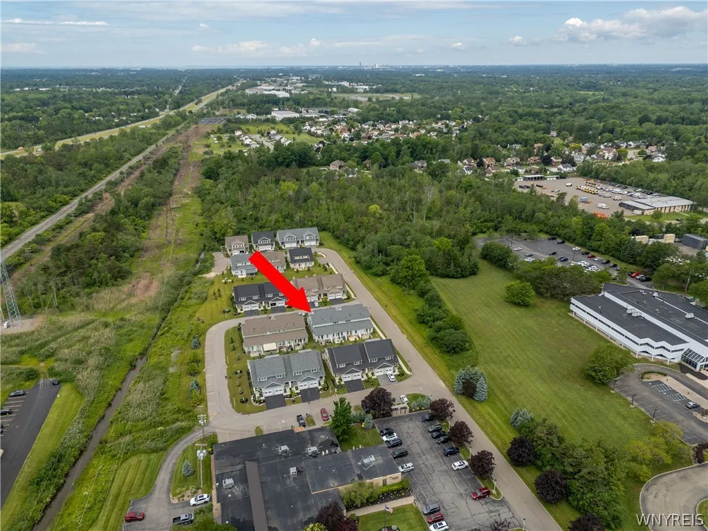 303 Carriage Lane, West Seneca, New York 14224, West Seneca, New York 14224, 2 Bedroom Bedrooms, 5 Room Rooms,2 BathroomBathrooms,Residential,For Sale,303 Carriage Lane, West Seneca, New York 14224,0,B1692622