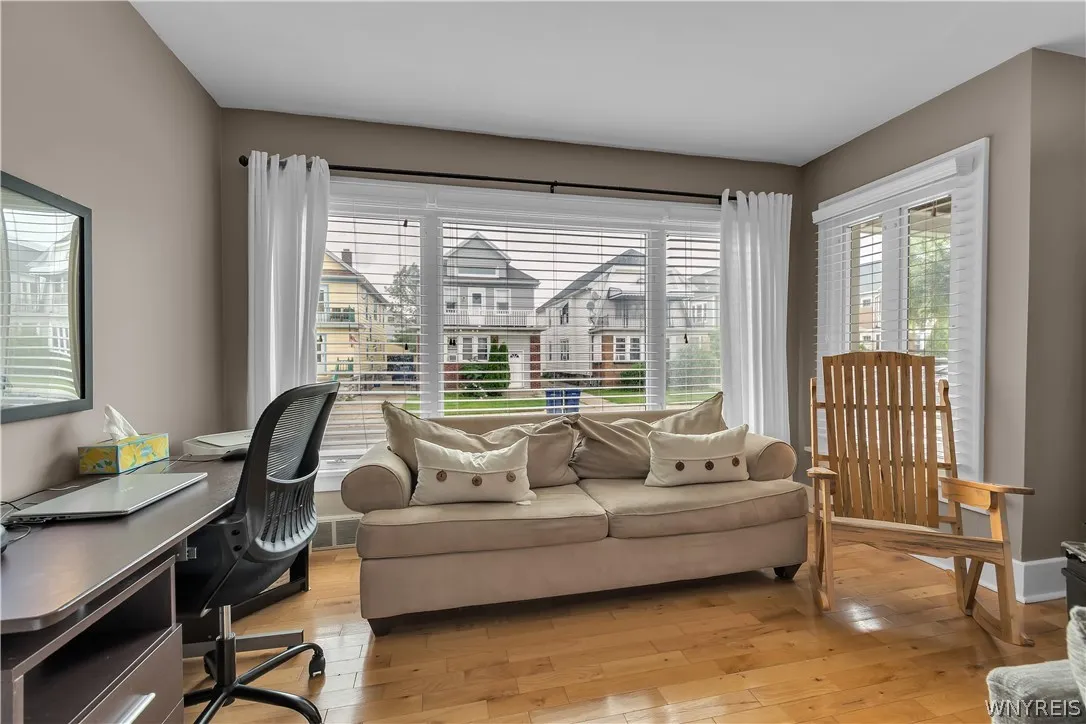 285 Hartwell Road, Buffalo, New York 14216, Buffalo, New York 14216, 6 Bedrooms Bedrooms, ,2 BathroomsBathrooms,Residential,For Sale,285 Hartwell Road, Buffalo, New York 14216,0,B1692541