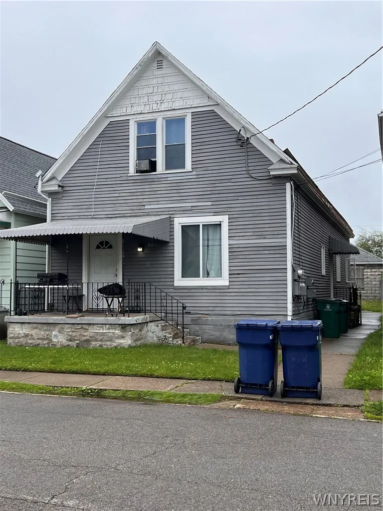 201 Weimar Street, Buffalo, New York 14206, Buffalo, New York 14206, 4 Bedrooms Bedrooms, ,2 BathroomsBathrooms,Residential,For Sale,201 Weimar Street, Buffalo, New York 14206,0,B1692771