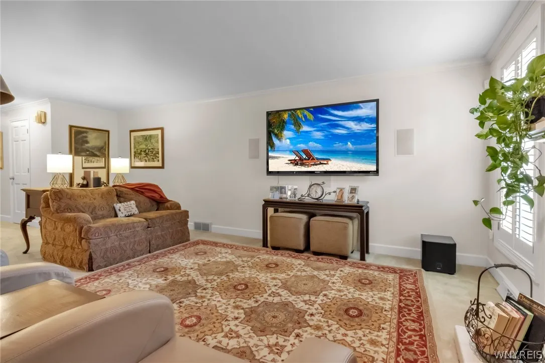 42 Hastings Drive, Orchard Park, New York 14127, Orchard Park, New York 14127, 3 Bedrooms Bedrooms, 6 Rooms Rooms,2 BathroomsBathrooms,Residential,For Sale,42 Hastings Drive, Orchard Park, New York 14127,0,B1692630