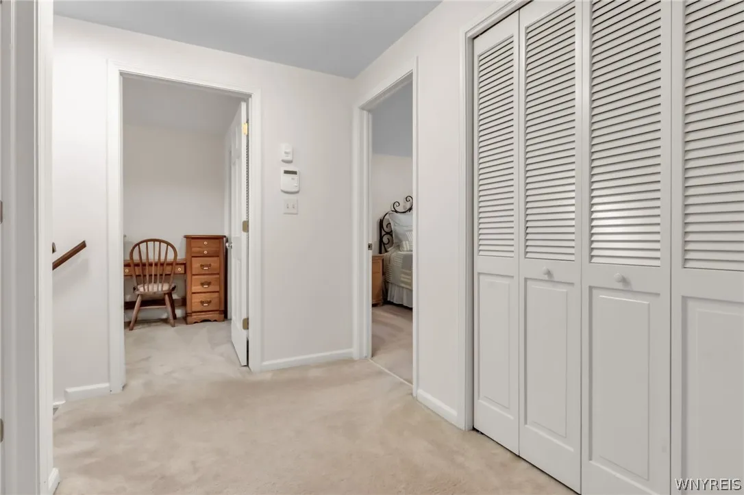 42 Hastings Drive, Orchard Park, New York 14127, Orchard Park, New York 14127, 3 Bedrooms Bedrooms, 6 Rooms Rooms,2 BathroomsBathrooms,Residential,For Sale,42 Hastings Drive, Orchard Park, New York 14127,0,B1692630