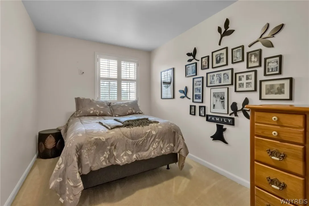 42 Hastings Drive, Orchard Park, New York 14127, Orchard Park, New York 14127, 3 Bedrooms Bedrooms, 6 Rooms Rooms,2 BathroomsBathrooms,Residential,For Sale,42 Hastings Drive, Orchard Park, New York 14127,0,B1692630