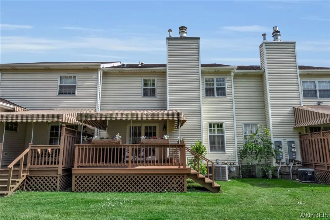 42 Hastings Drive, Orchard Park, New York 14127, Orchard Park, New York 14127, 3 Bedrooms Bedrooms, 6 Rooms Rooms,2 BathroomsBathrooms,Residential,For Sale,42 Hastings Drive, Orchard Park, New York 14127,0,B1692630