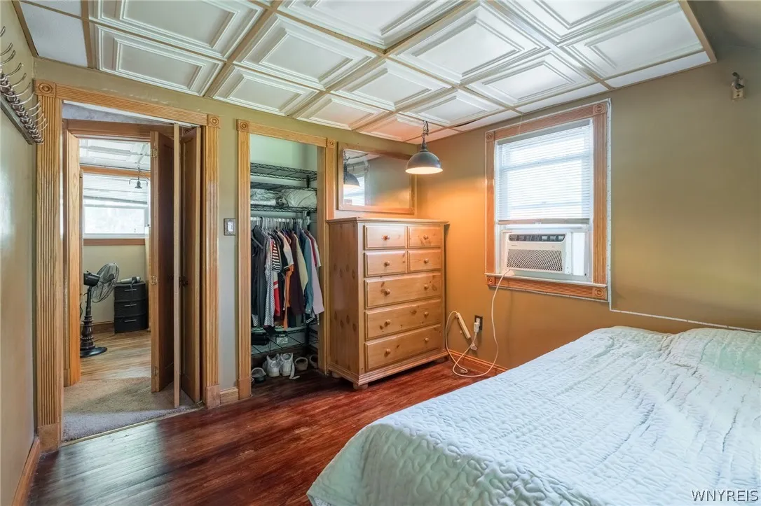 4430 Harris Hill Road, Clarence, New York 14221, Clarence, New York 14221, 4 Bedrooms Bedrooms, 6 Rooms Rooms,1 BathroomBathrooms,Residential,For Sale,4430 Harris Hill Road, Clarence, New York 14221,0,B1692868