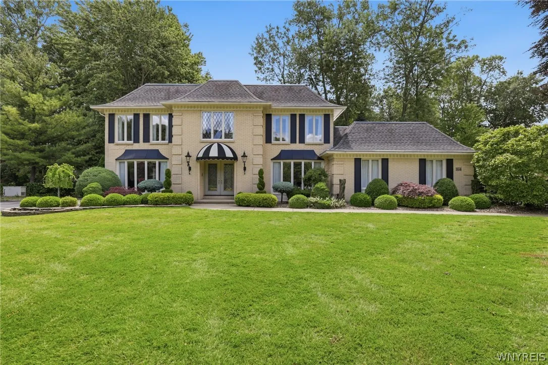 164 Crestwood Lane, Amherst, New York 14221, Amherst, New York 14221, 4 Bedrooms Bedrooms, 9 Rooms Rooms,2 BathroomsBathrooms,Residential,For Sale,164 Crestwood Lane, Amherst, New York 14221,0,B1692539