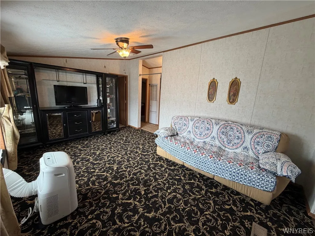 1774 Military Road #69, Tonawanda, New York 14217, Tonawanda, New York 14217, 3 Bedrooms Bedrooms, 7 Rooms Rooms,2 BathroomsBathrooms,Residential,For Sale,1774 Military Road #69, Tonawanda, New York 14217,0,B1692855